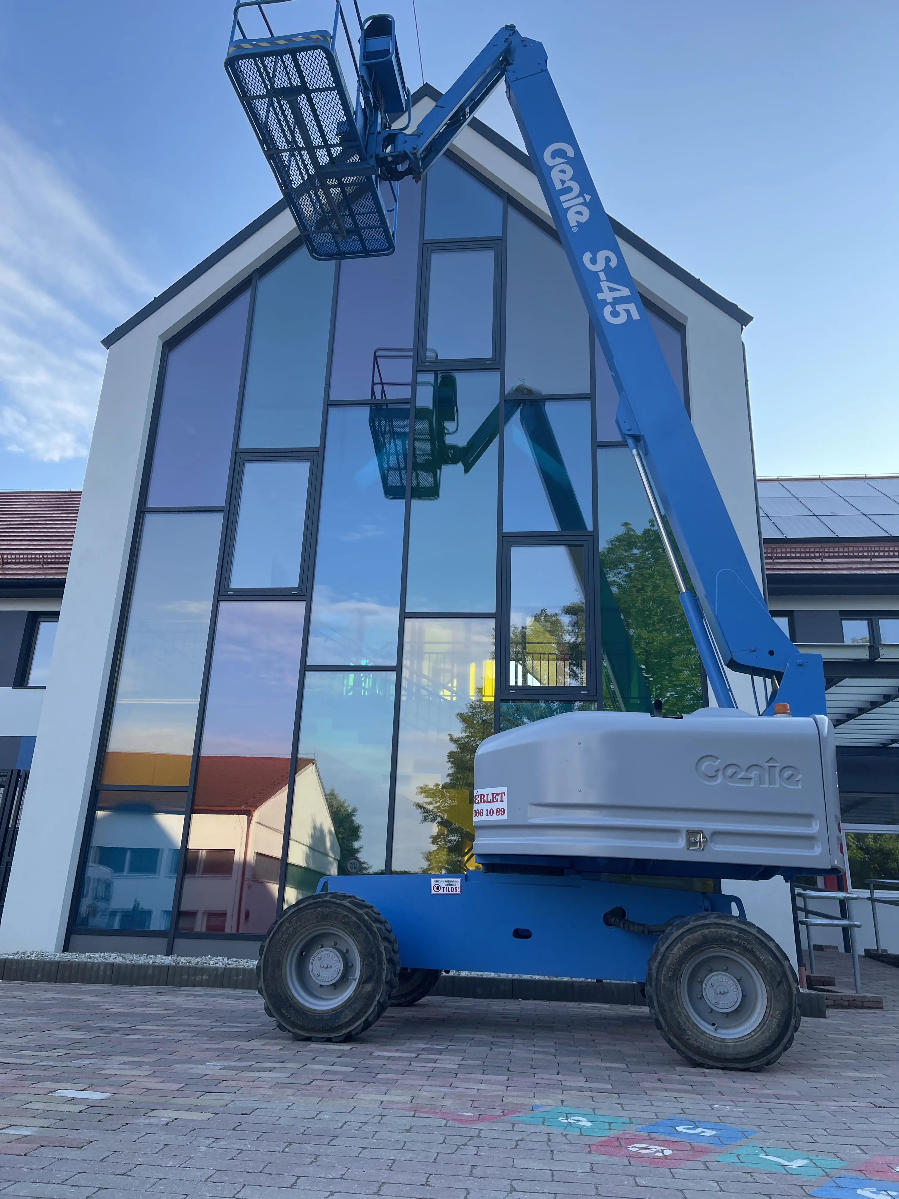 Genie S45