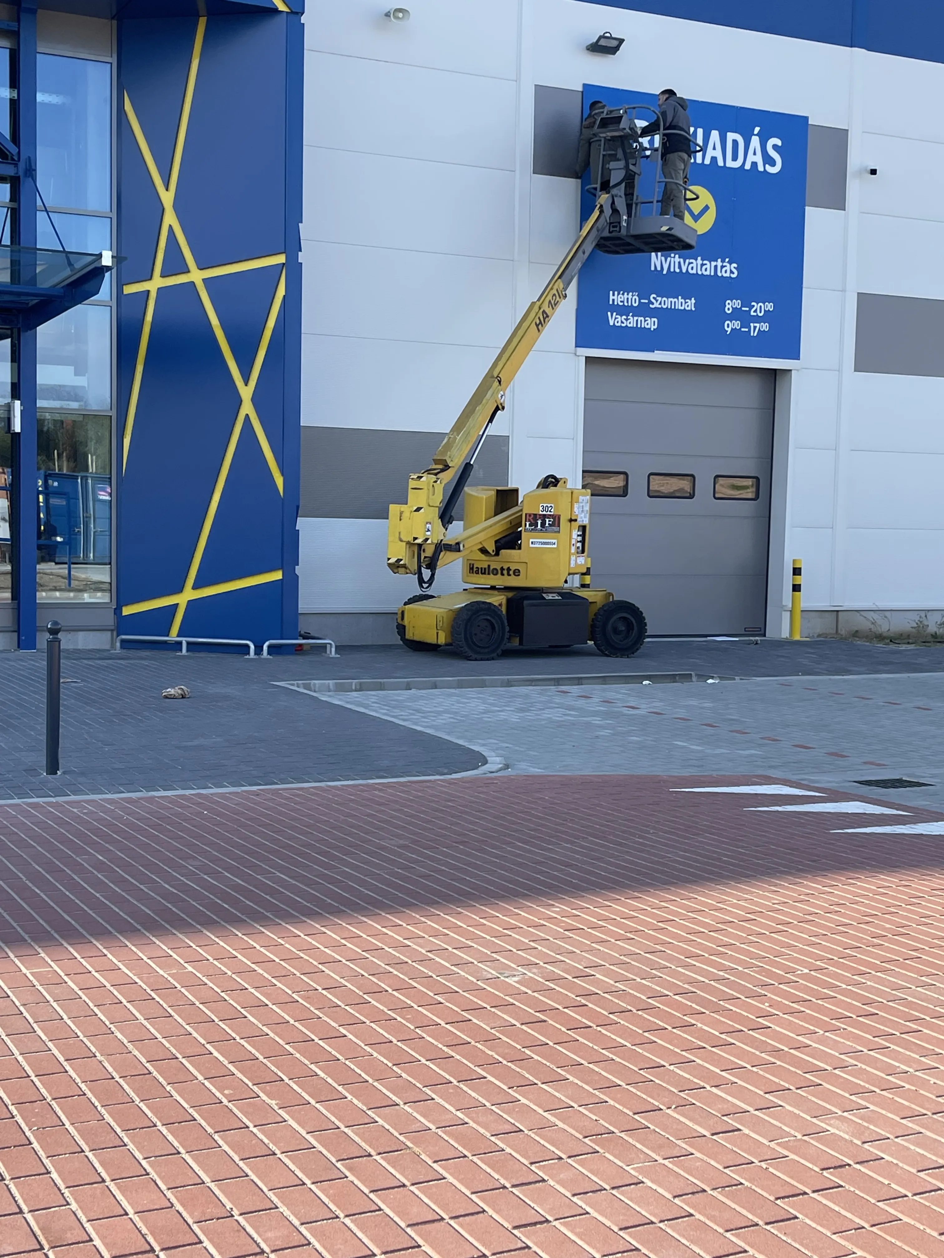 Haulotte HA12E